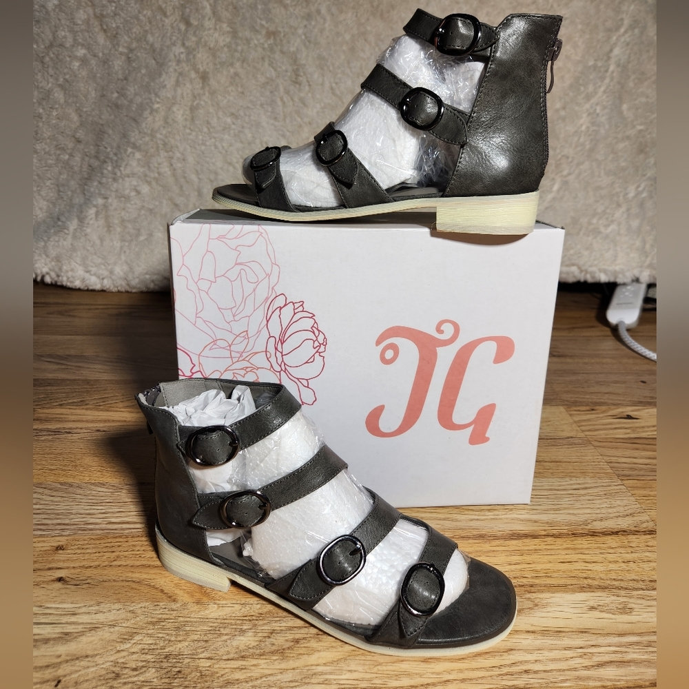 Summer sandles gray